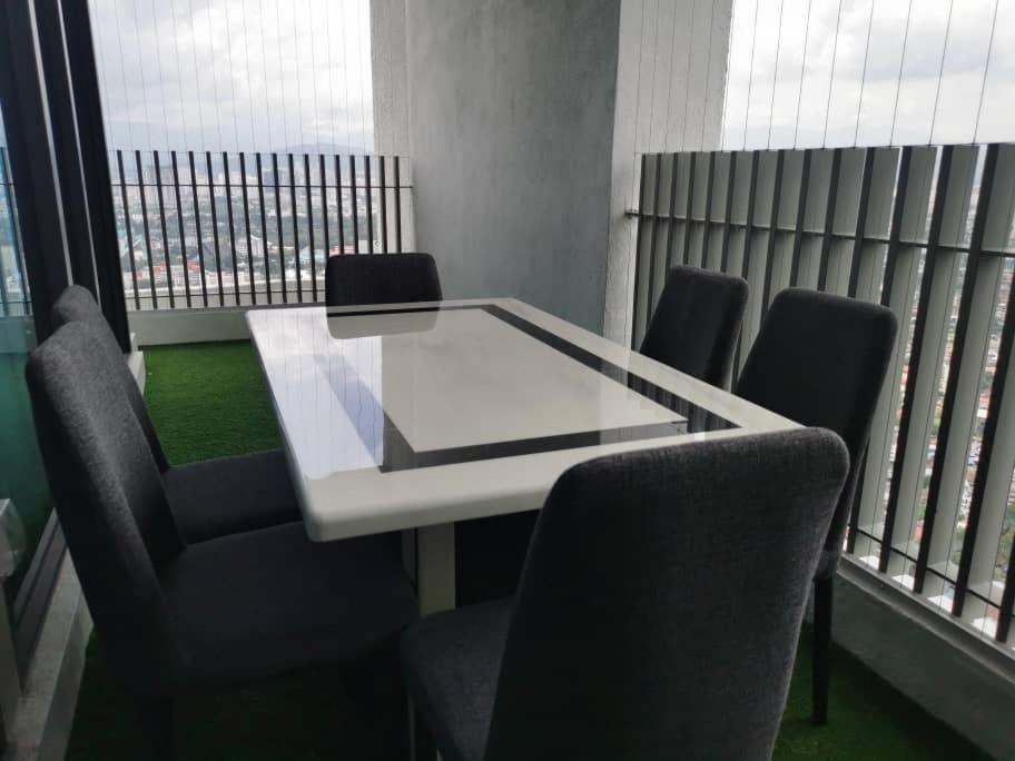 The Luxe, Klcc By Ch Homes كوالالمبور المظهر الخارجي الصورة